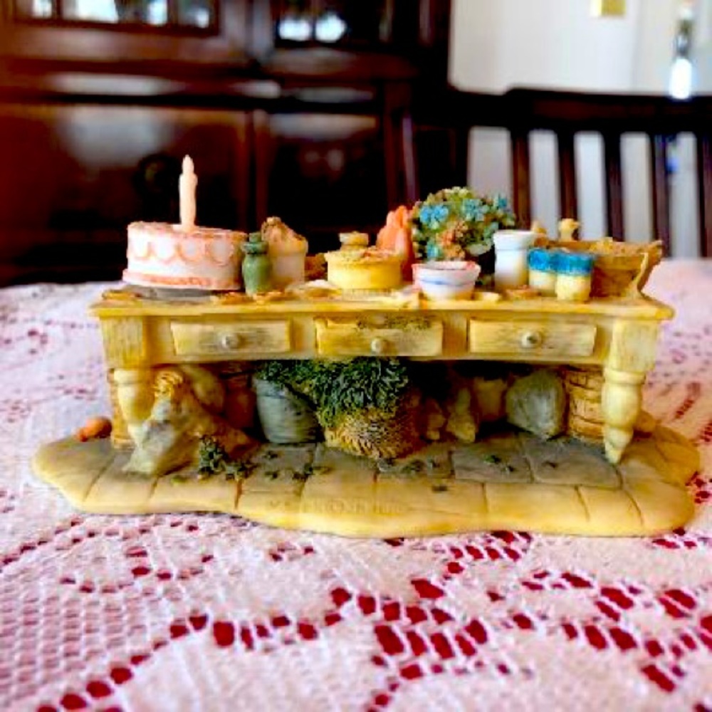 Rare Brambly Hedge Charpente by Jill Barklem.